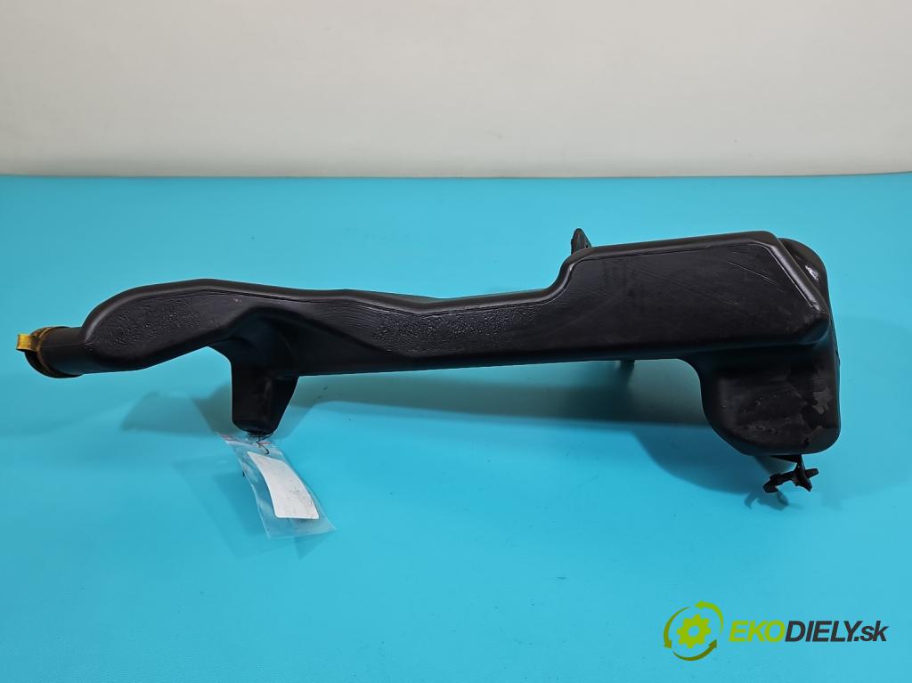 Opel Zafira B 2005-2014 1.9 CDTI 101 HP manual 74 kW 1910 cm3 5- nádržka tekutina: ostrekovačov 644500993