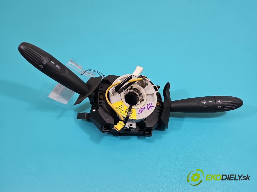 Ford Ka Mk2 2008-2016 1.2 8v 69KM manual 51 kW 1242 cm3 3- prepínač komplex: 07354736600 (Prepínacie páčky pod volantom)