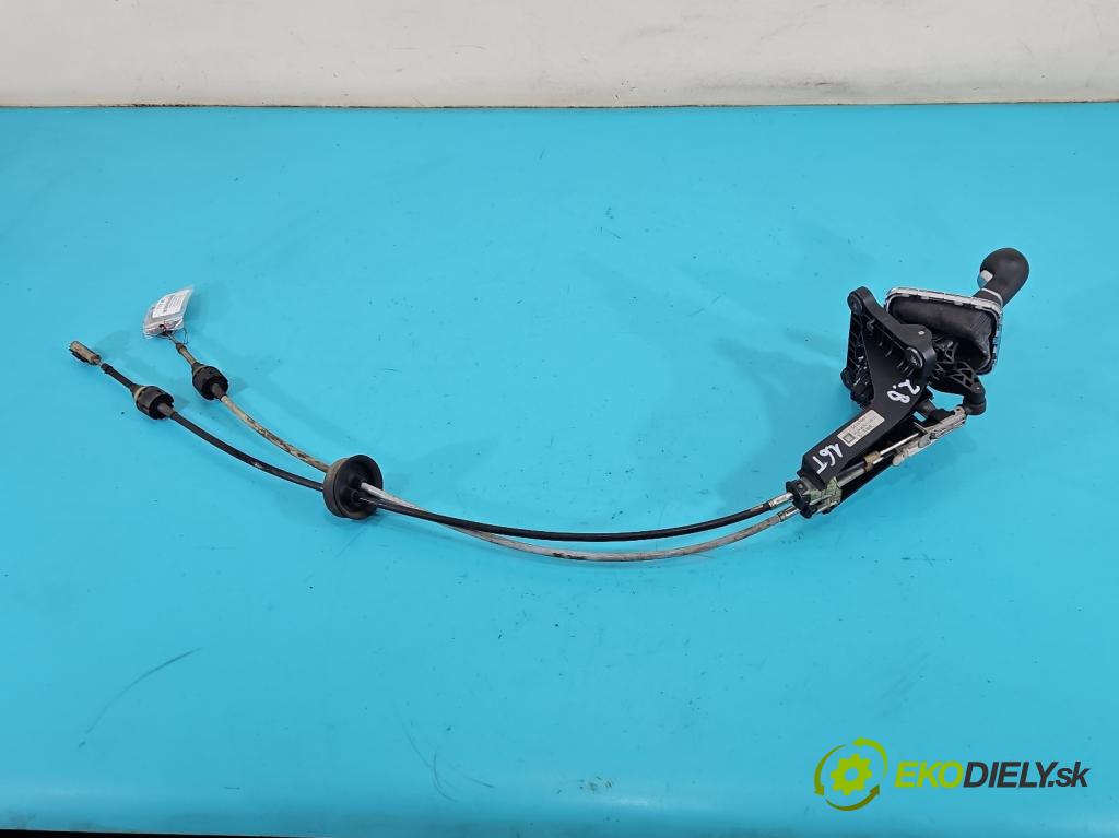 Opel Zafira B 2005-2014 1.9 CDTI 101 HP manual 74 kW 1910 cm3 5- Páka: Změny: stupeň,rýchlosť 55597061 (Rýchlostná páka (kulisa))