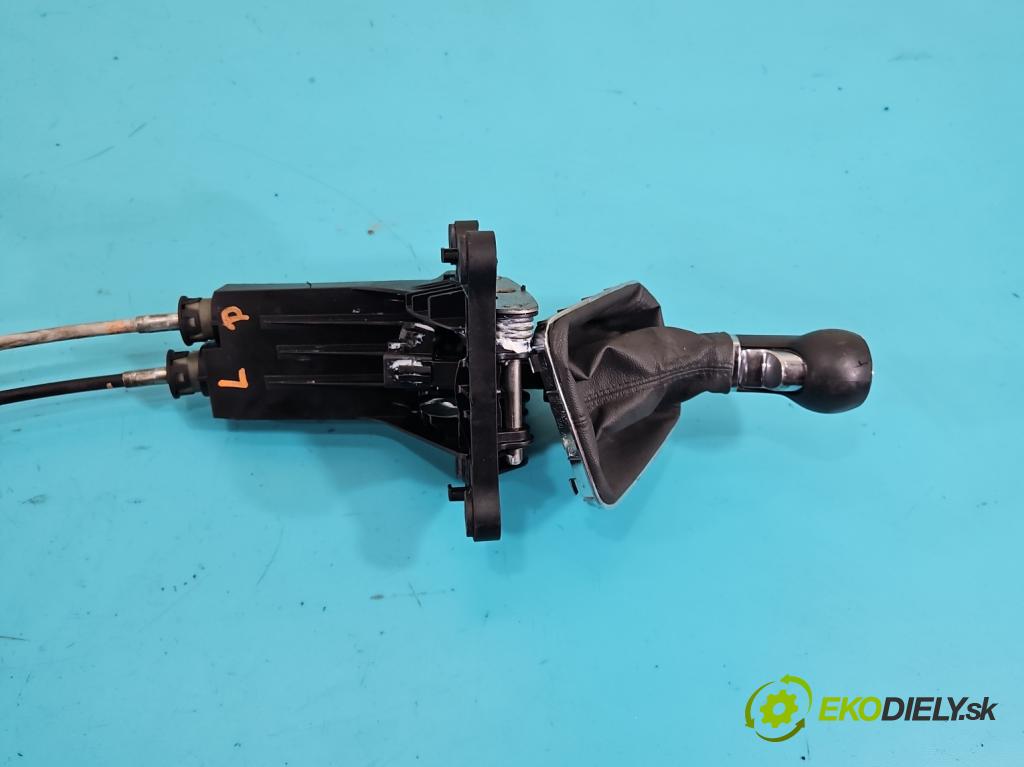 Opel Zafira B 2005-2014 1.9 CDTI 101 HP manual 74 kW 1910 cm3 5- Páka: Změny: stupeň,rýchlosť 55597061 (Rýchlostná páka (kulisa))