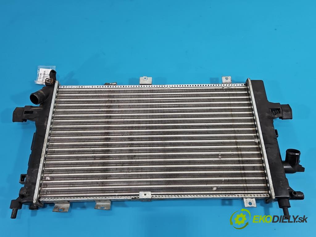 Opel Zafira B 2005-2014 1.9 CDTI 101 hp manual 74 kW 1910 cm3 5- Chladič vody  (Vodní chladič)