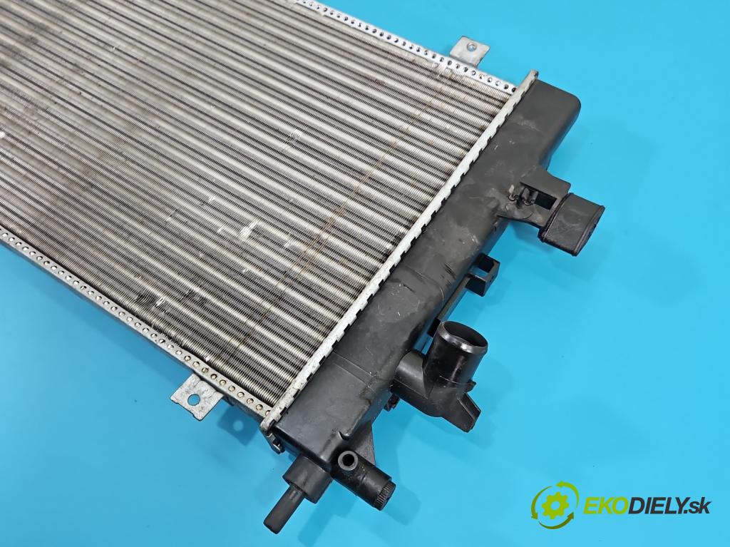Opel Zafira B 2005-2014 1.9 CDTI 101 hp manual 74 kW 1910 cm3 5- Chladič vody  (Vodní chladič)