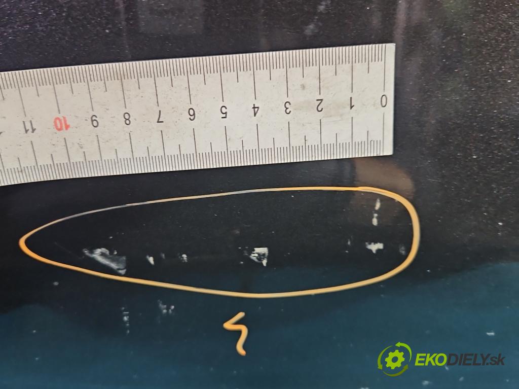 Alfa romeo 147 1.9 JTD 120 HP manual 88 kW 1910 cm3 3- dvere predné pravé  (Kľučka dverí ostatné)