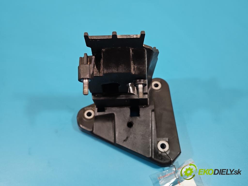 Bmw iX3 G08 0.0 elektrický: 286 HP automatic 210 kW  5- Upevnenie: 8740104