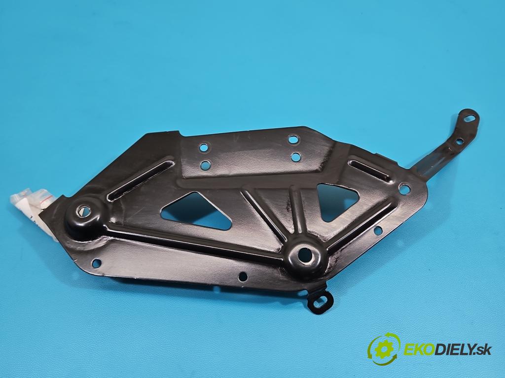 Bmw iX3 G08 0.0 elektrický: 286 HP automatic 210 kW  5- Upevnenie: 8473997