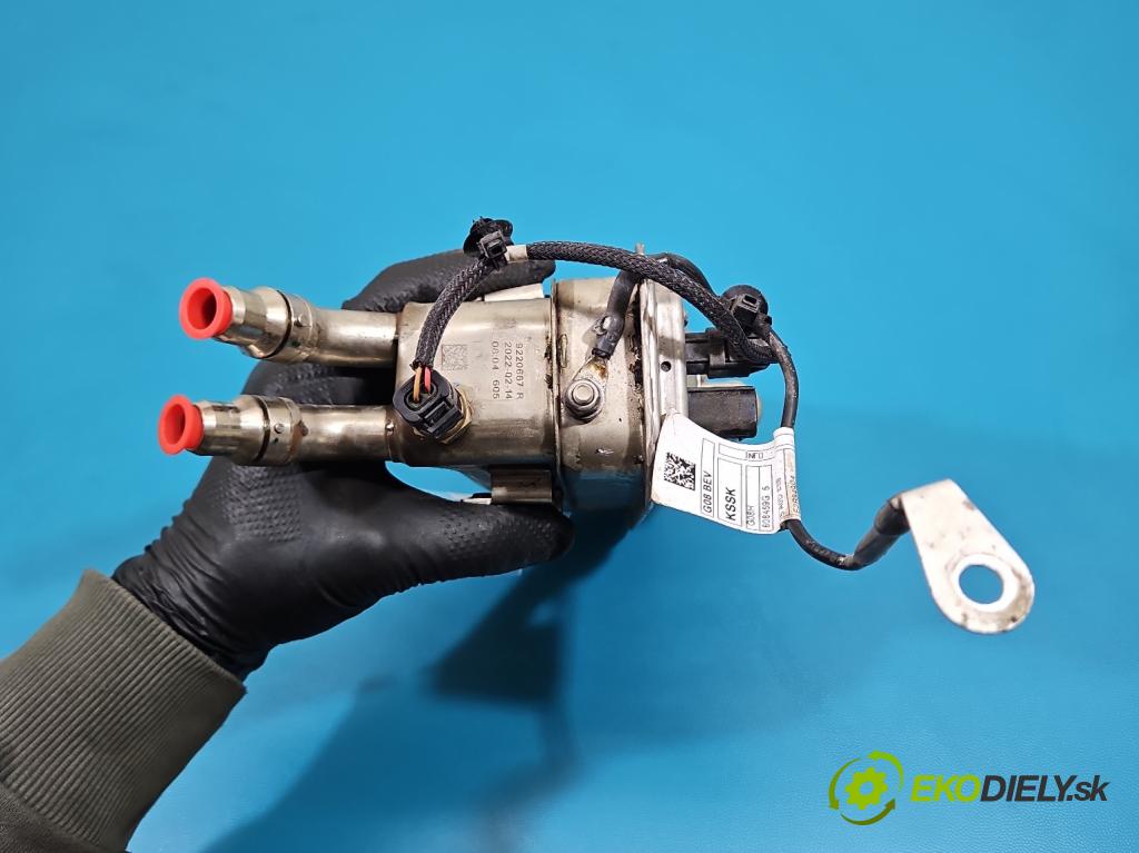 Bmw iX3 G08 0.0 elektrický: 286 hp automatic 210 kW 5- radiátor 9220667R (Radiátor topení)