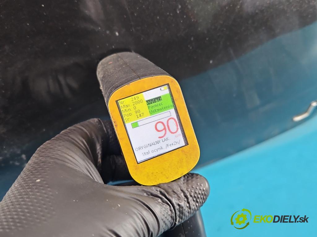 Alfa romeo 147 1.9 JTD 140 hp manual 103 kW 1910 cm3 5- zadní kufrové dveře  (Zadní kapota (kufr))