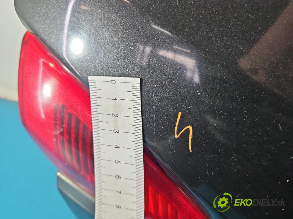 Alfa romeo 147 1.9 JTD 140 hp manual 103 kW 1910 cm3 5- zadní kufrové dveře  (Zadní kapota (kufr))