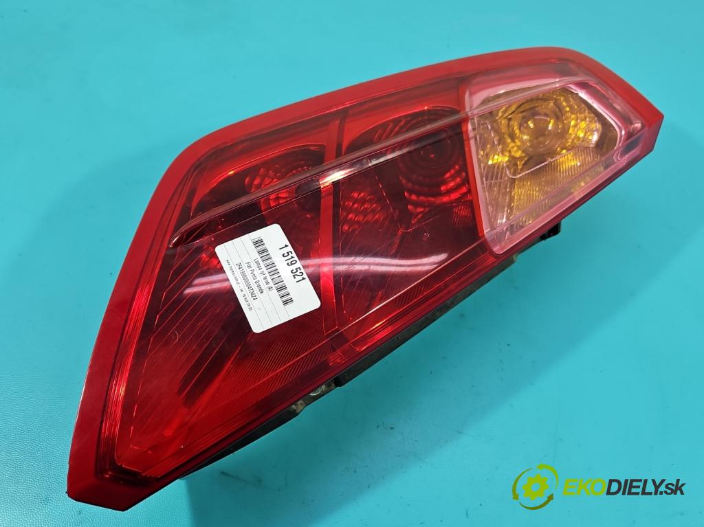 Fiat Punto Grande 1.3 JTD 90 hp manual 66 kW 1248 cm3 3- světlo zadní levé 27460102 (Klika dveří ostatní)