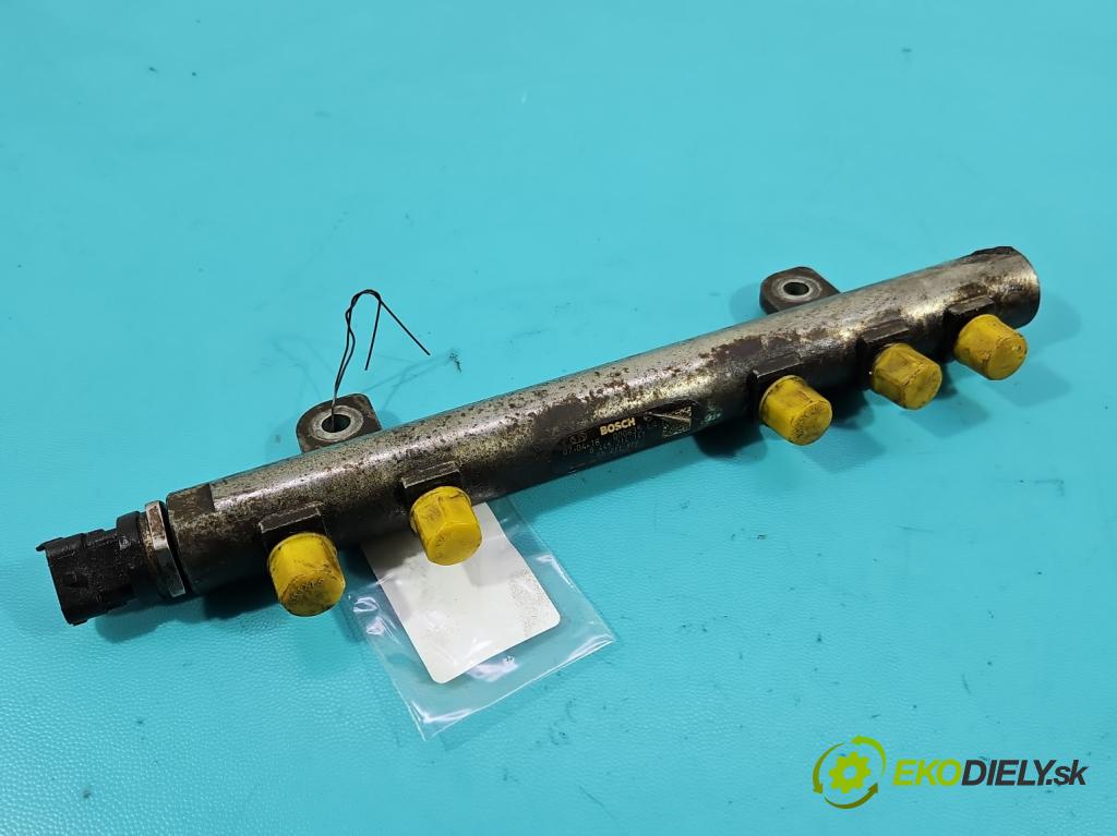 Fiat Punto Grande 1.3 JTD 90 HP manual 66 kW 1248 cm3 3- lišta vstrekovacia 0445214141 (Vstrekovacia lišta)