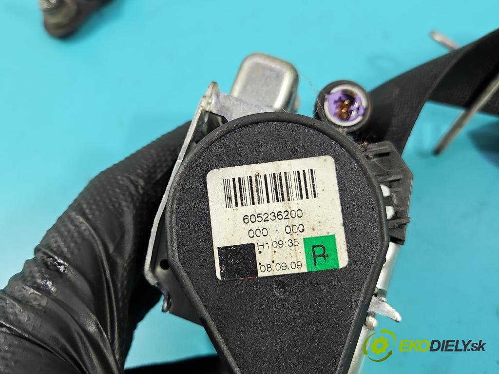 Fiat Punto Grande 1.3 JTD 90 hp manual 66 kW 1248 cm3 3- stěna bezpečnost přední pravý