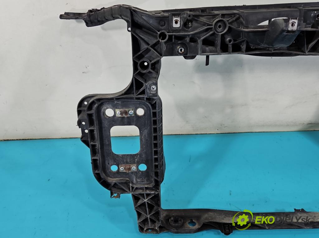 Fiat Punto Grande 1.3 JTD 90 HP manual 66 kW 1248 cm3 3- pas predný  (Výstuha predná)