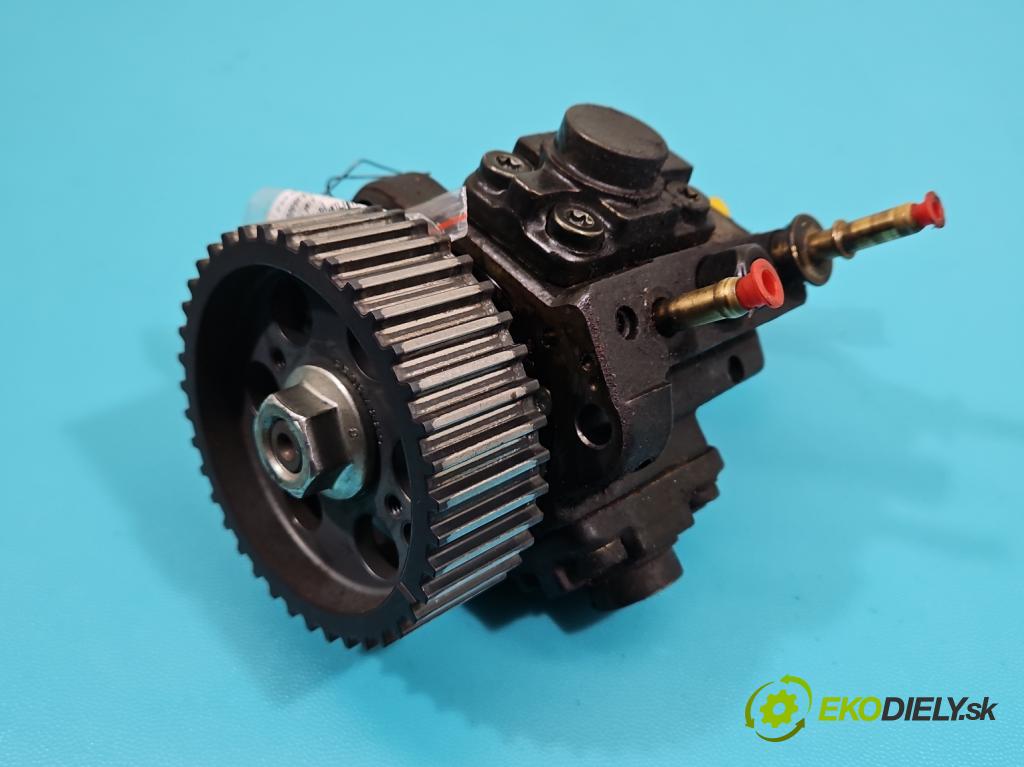 Fiat Tipo II 2015- 1.6 jtd (55260384) 120 HP manual 88 kW 1598 cm3 5- čerpadlo vstrekovacia 0928400825 (Vstrekovacie čerpadlo)