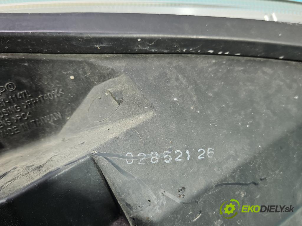 Fiat Punto Grande 1.3 JTD 90 HP manual 66 kW 1248 cm3 3- Reflektor: ľavý  (Kľučka dverí ostatné)