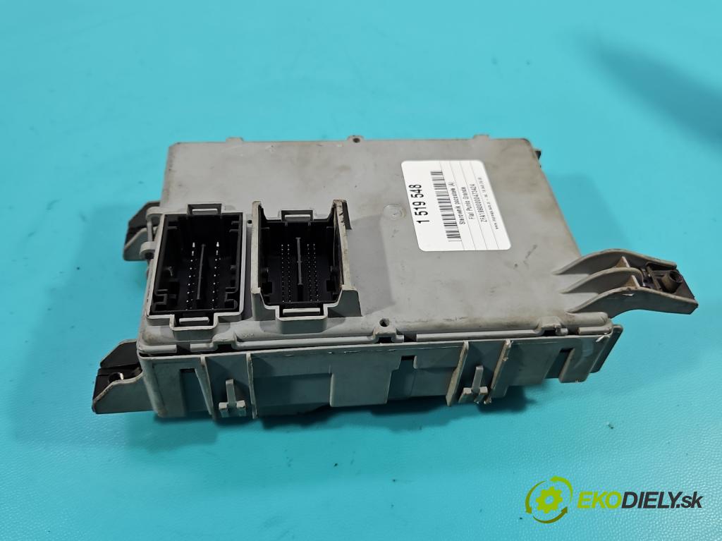Fiat Punto Grande 1.3 JTD 90 hp manual 66 kW 1248 cm3 3- skříňka pojistková 518263170 (Pojistková skříňka)