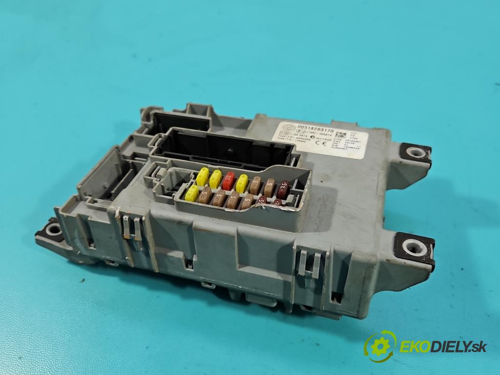Fiat Punto Grande 1.3 JTD 90 hp manual 66 kW 1248 cm3 3- skříňka pojistková 518263170 (Pojistková skříňka)