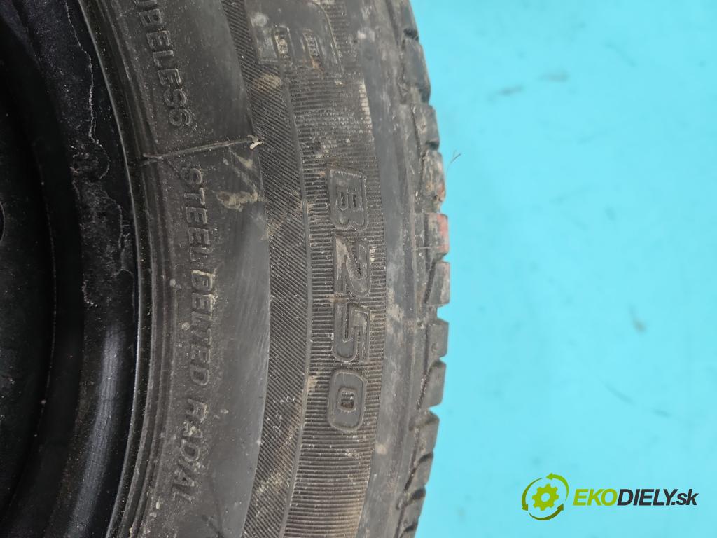 Fiat Punto Grande 1.3 JTD 90 hp manual 66 kW 1248 cm3 3- kolo náhradní 15"