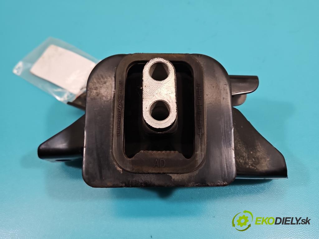 Hyundai Elantra VI 2015-2020 1.6 16v 128 HP manual 93.8 kW 1591 cm3 4- airbag motora 21824-F2000 (Držiak motora)