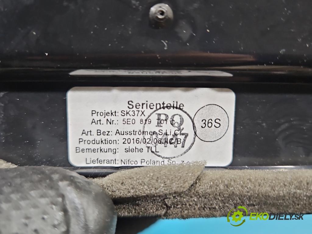 Skoda Octavia III 2013- 1.6 tdi 110 HP manual 81 kW 1598 cm3 5- Mřížka: kúrenia ostatné 5E0819701