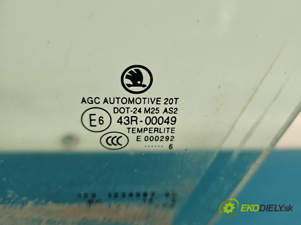 Skoda Octavia III 2013- 1.6 tdi 110 HP manual 81 kW 1598 cm3 5- sklo dvere predné ľavé