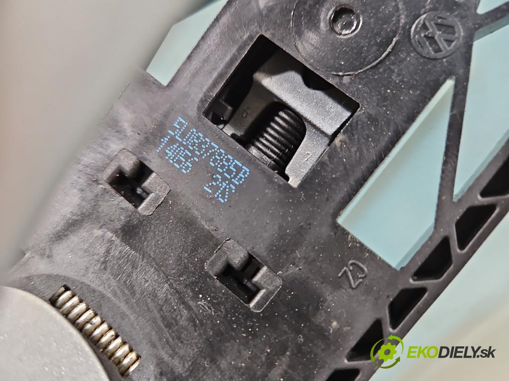 Skoda Octavia III 2013- 1.6 tdi 110 HP manual 81 kW 1598 cm3 5- rukoväť predné ľavé mimo: 5L0837885B (Kľučka dverí vonkajšia predná ľavá)