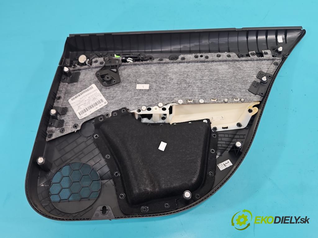 Skoda Octavia III 2013- 1.6 tdi 110 HP manual 81 kW 1598 cm3 5- Čalounictví: dvere zadné ľavé 5E9867023M