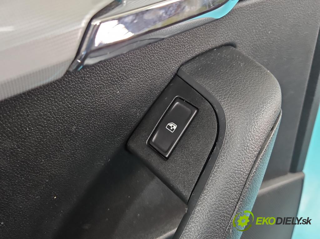 Skoda Octavia III 2013- 1.6 tdi 110 HP manual 81 kW 1598 cm3 5- Čalounictví: dvere zadné ľavé 5E9867023M