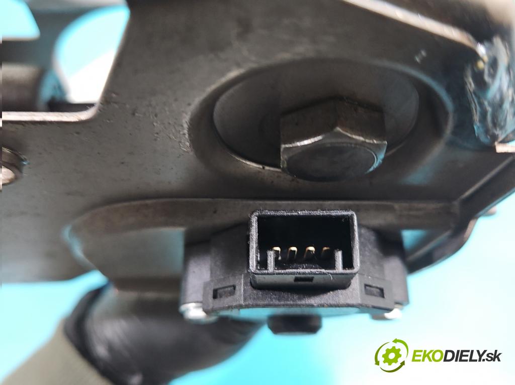 Hyundai Elantra VI 2015-2020 1.6 16v 128 hp manual 93.8 kW 1591 cm3 4- čerpadlo spojková 32802-F2100