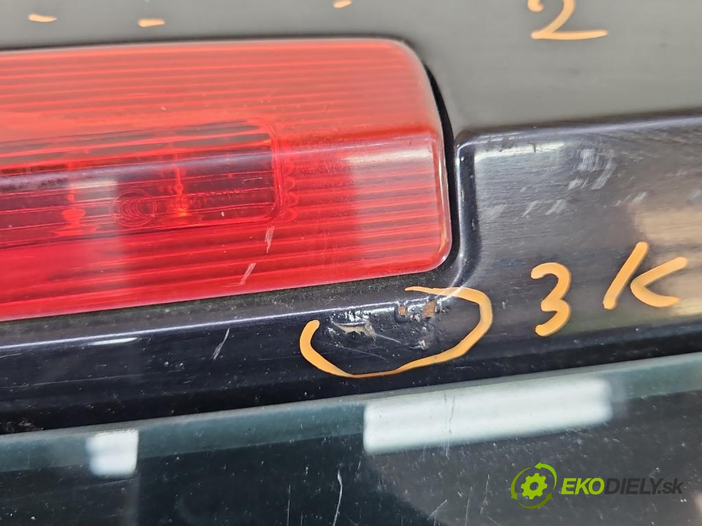 Opel Zafira B 2005-2014 1.9 CDTI 101 hp manual 74 kW 1910 cm3 5- zadní kufrové dveře  (Zadní kapota (kufr))