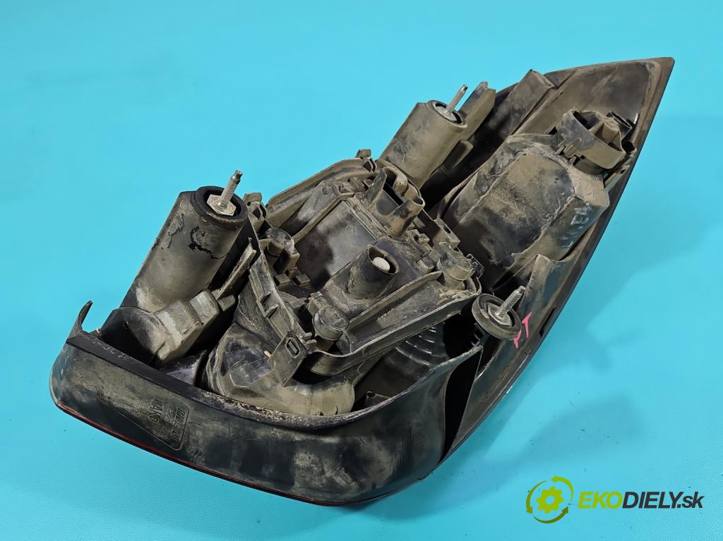 Fiat Linea 1.4 T 120 hp manual 88 kW 1368 cm3 4- světlo zadní pravé 20190748 (Klika dveří ostatní)