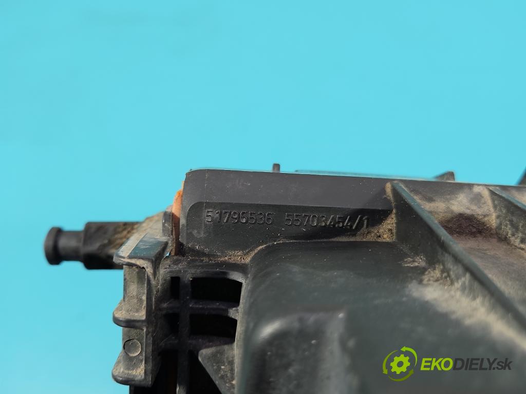 Fiat Linea 1.4 T 120 HP manual 88 kW 1368 cm3 4- obal filtra vzduchu 51796536 (Obal vzduchového filtra)