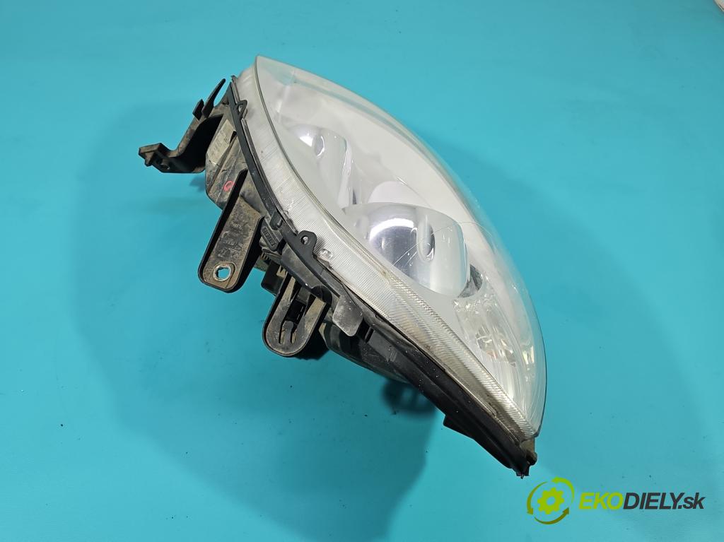 Fiat Linea 1.4 T 120 HP manual 88 kW 1368 cm3 4- Reflektor: pravý 45220381 (Svetlo predné pravé)