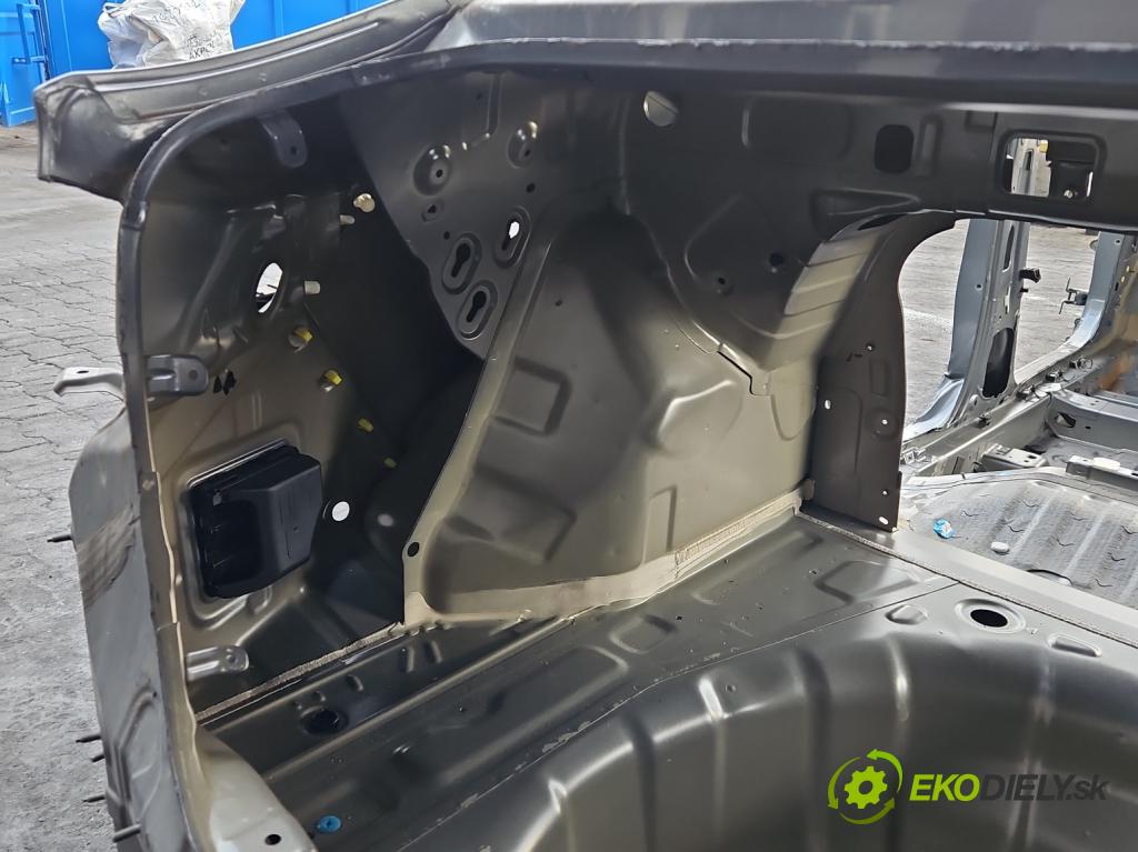 Hyundai Elantra VI 2015-2020 1.6 16v 128 hp manual 93.8 kW 1591 cm3 4- blatnik zadní levý