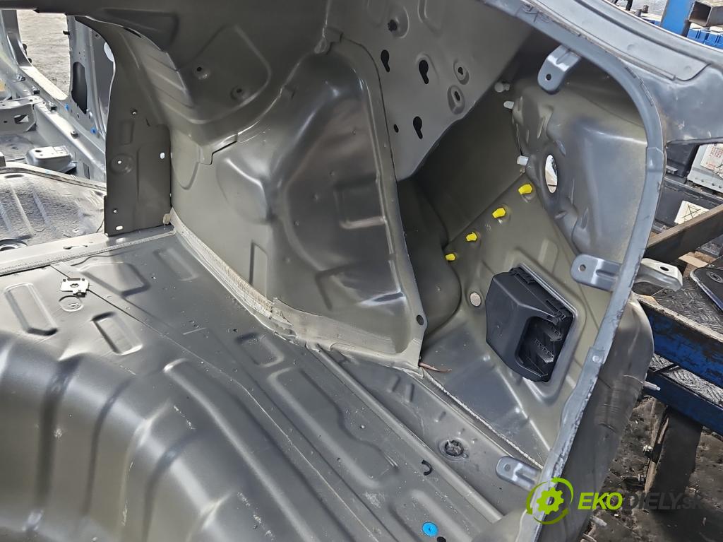 Hyundai Elantra VI 2015-2020 1.6 16v 128 hp manual 93.8 kW 1591 cm3 4- blatnik zadní pravý