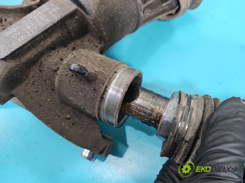 Skoda Octavia III 2013- 1.6 tdi 110 HP manual 81 kW 1598 cm3 5- Ozubené kolo: volant 5Q0909144S