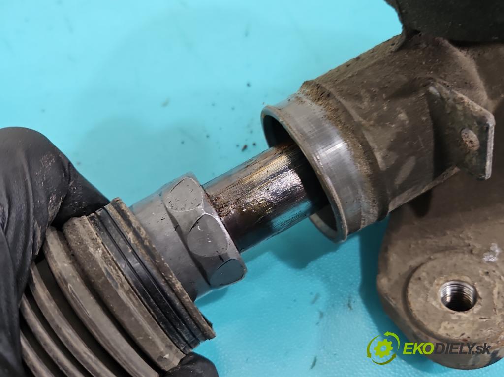 Skoda Octavia III 2013- 1.6 tdi 110 HP manual 81 kW 1598 cm3 5- Ozubené kolo: volant 5Q0909144S