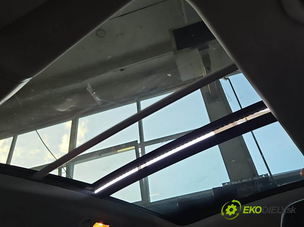 Vw Tiguan I 2007-2016 2.0d 140 hp manual 103 kW 1968 cm3 5- Střešní okno: 5N0877041E (Sklo karoserie)