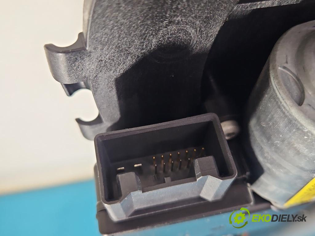 Vw Tiguan I 2007-2016 2.0d 140 hp manual 103 kW 1968 cm3 5- Střešní okno: 5N0877041E (Sklo karoserie)