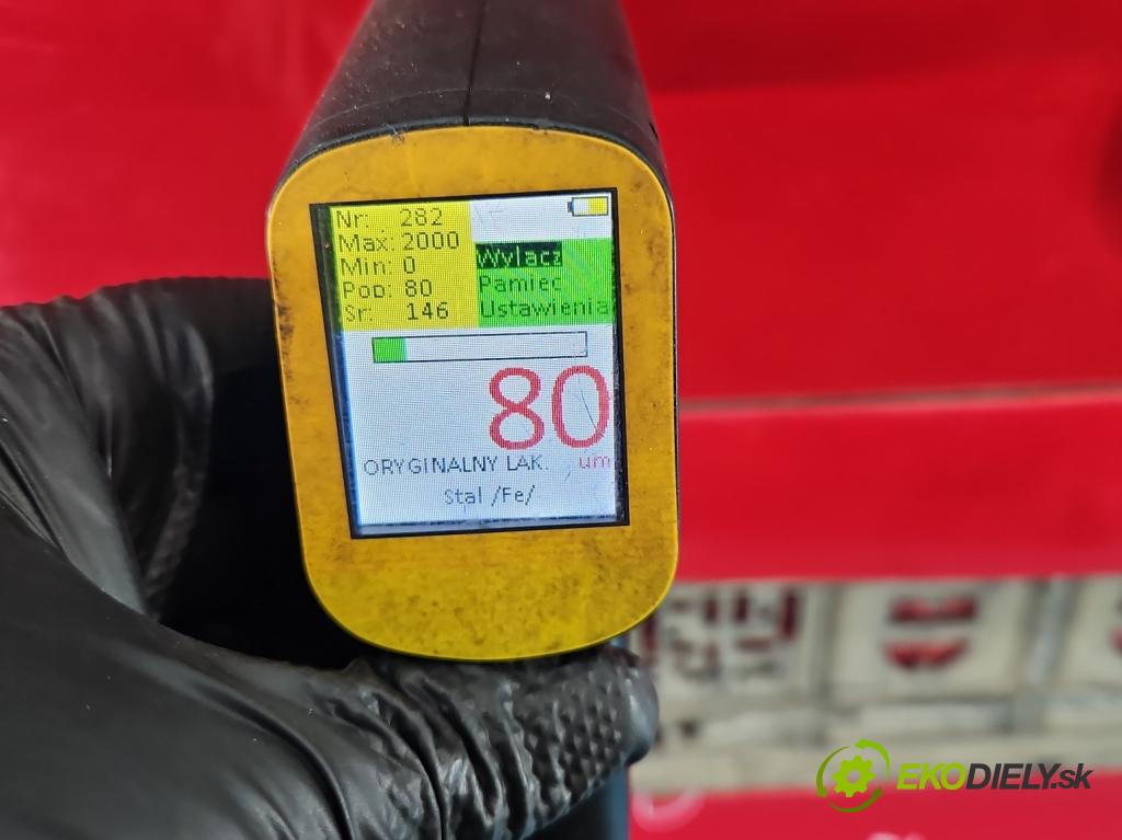 Mazda Premacy 2.0 ditd 90 hp manual 66 kW 1998 cm3 5- zadní kufrové dveře  (Zadní kapota (kufr))