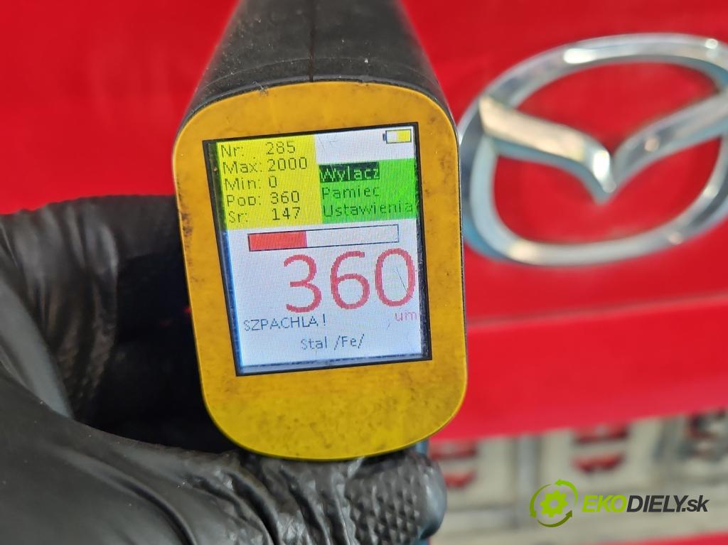 Mazda Premacy 2.0 ditd 90 hp manual 66 kW 1998 cm3 5- zadní kufrové dveře  (Zadní kapota (kufr))