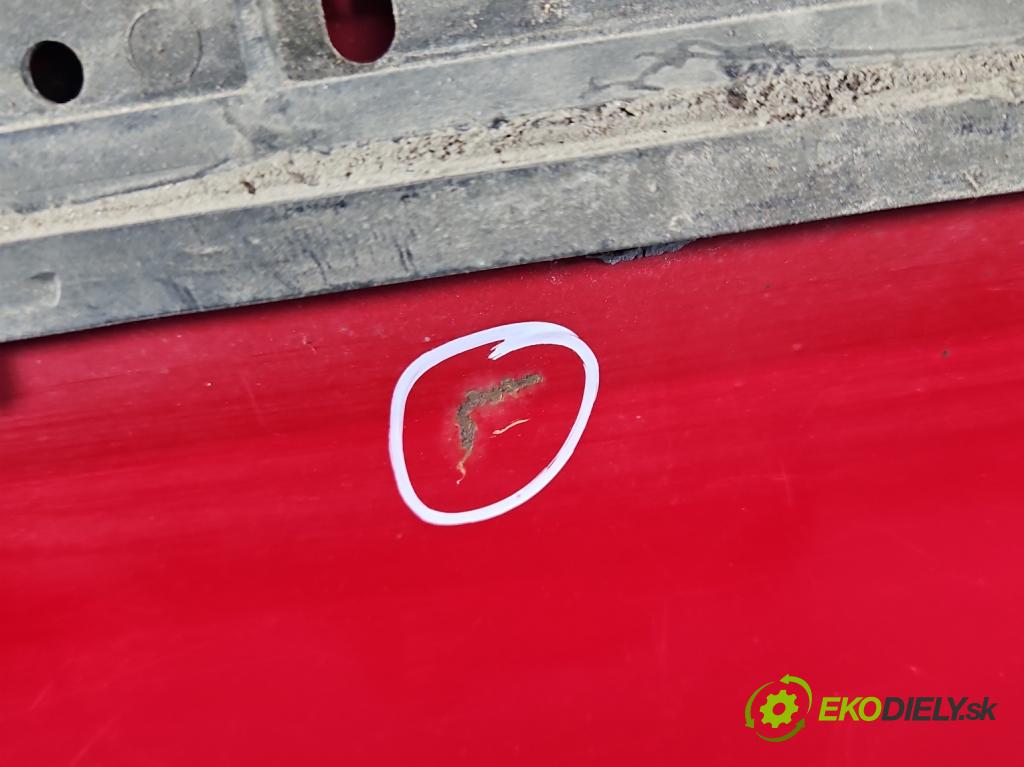 Mazda Premacy 2.0 ditd 90 hp manual 66 kW 1998 cm3 5- zadní kufrové dveře  (Zadní kapota (kufr))