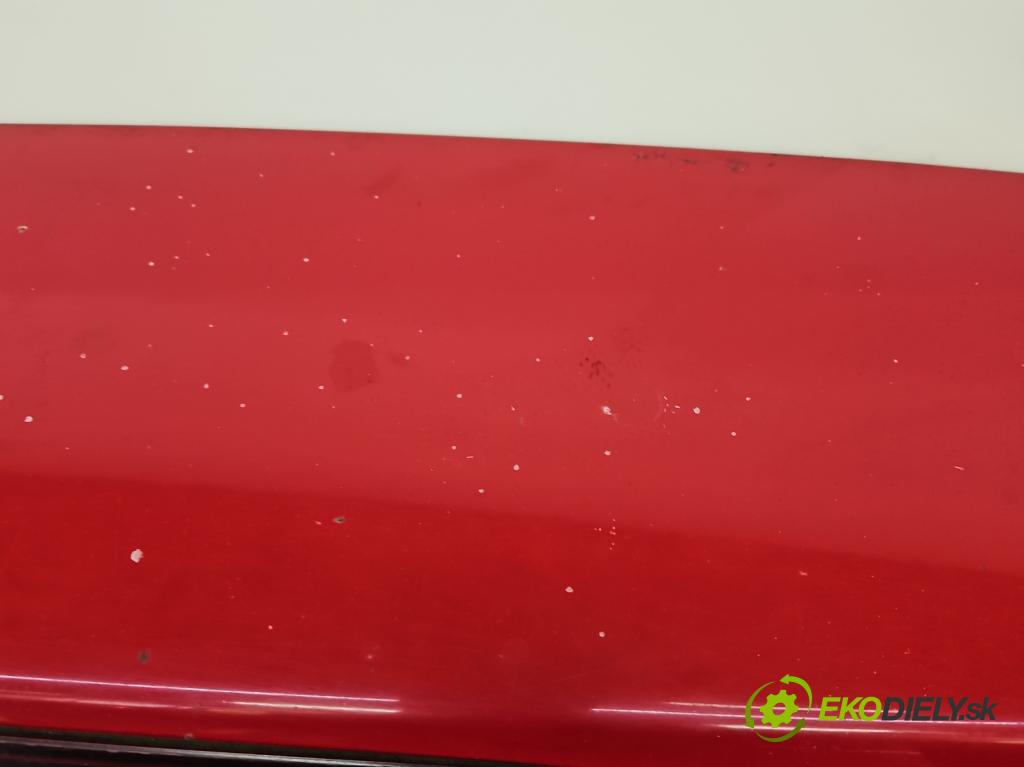 Mazda Premacy 2.0 ditd 90 hp manual 66 kW 1998 cm3 5- zadní kufrové dveře  (Zadní kapota (kufr))