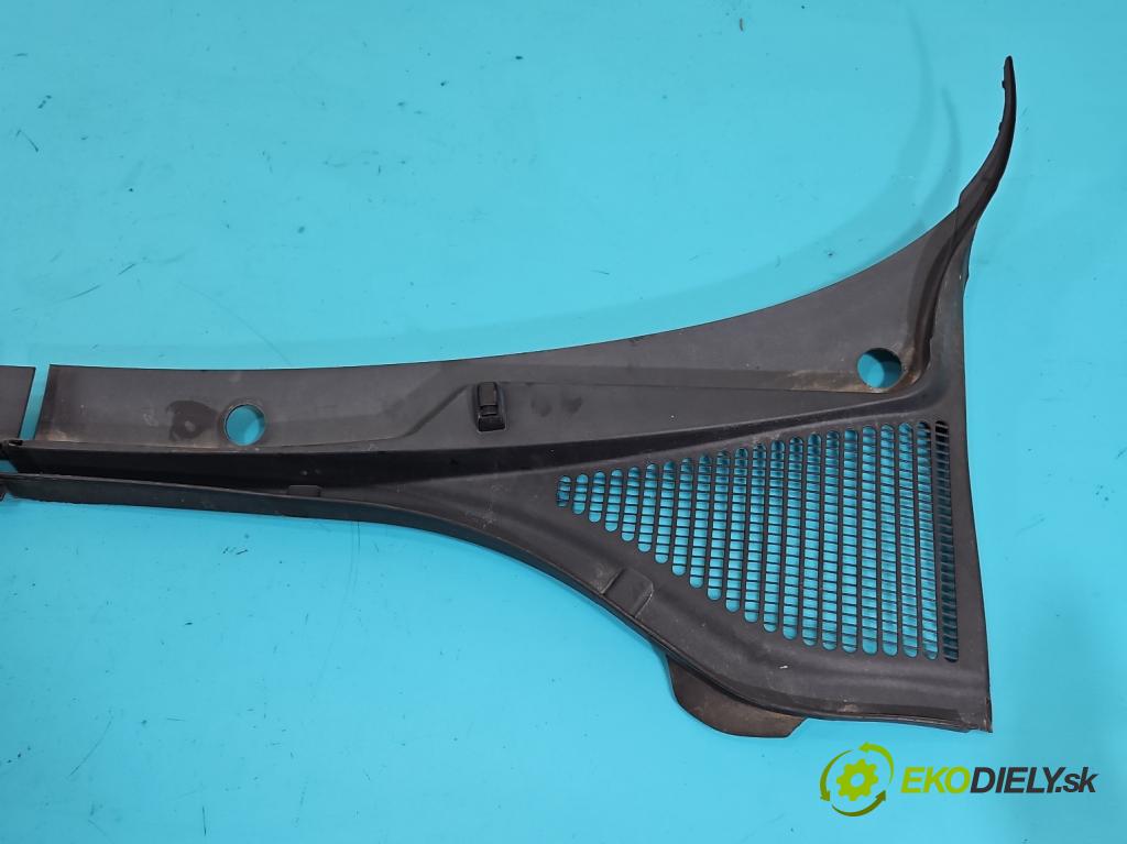 Skoda Octavia III 2013- 1.6 tdi 110 HP manual 81 kW 1598 cm3 5- torpédo 5E1819416A (Torpédo (plast pod čelným sklom))