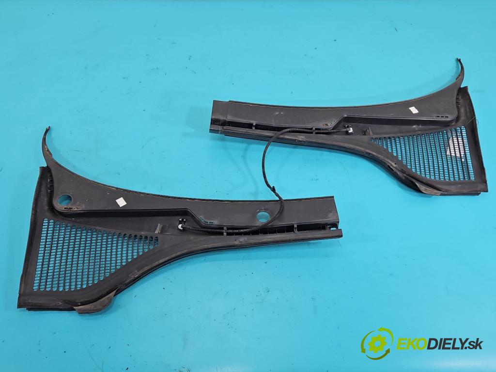 Skoda Octavia III 2013- 1.6 tdi 110 HP manual 81 kW 1598 cm3 5- torpédo 5E1819416A (Torpédo (plast pod čelným sklom))