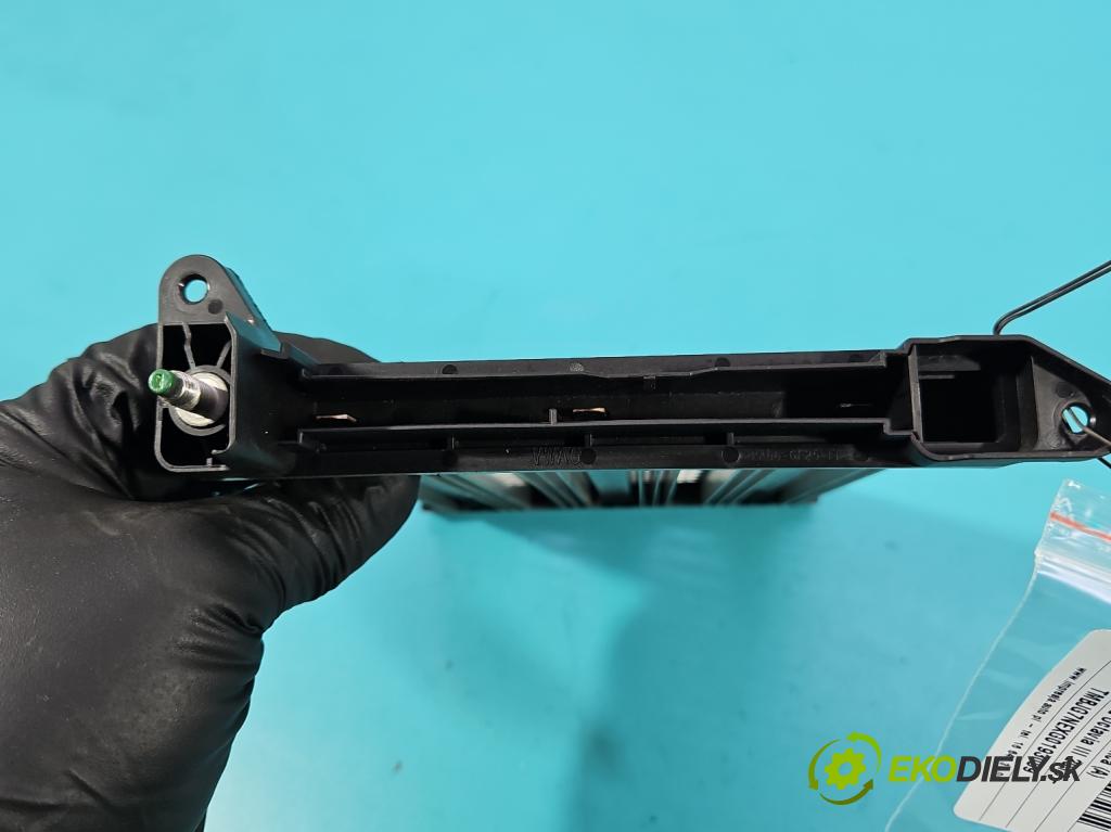 Skoda Octavia III 2013- 1.6 tdi 110 hp manual 81 kW 1598 cm3 5- radiátor 5Q0963235C (Radiátor topení)