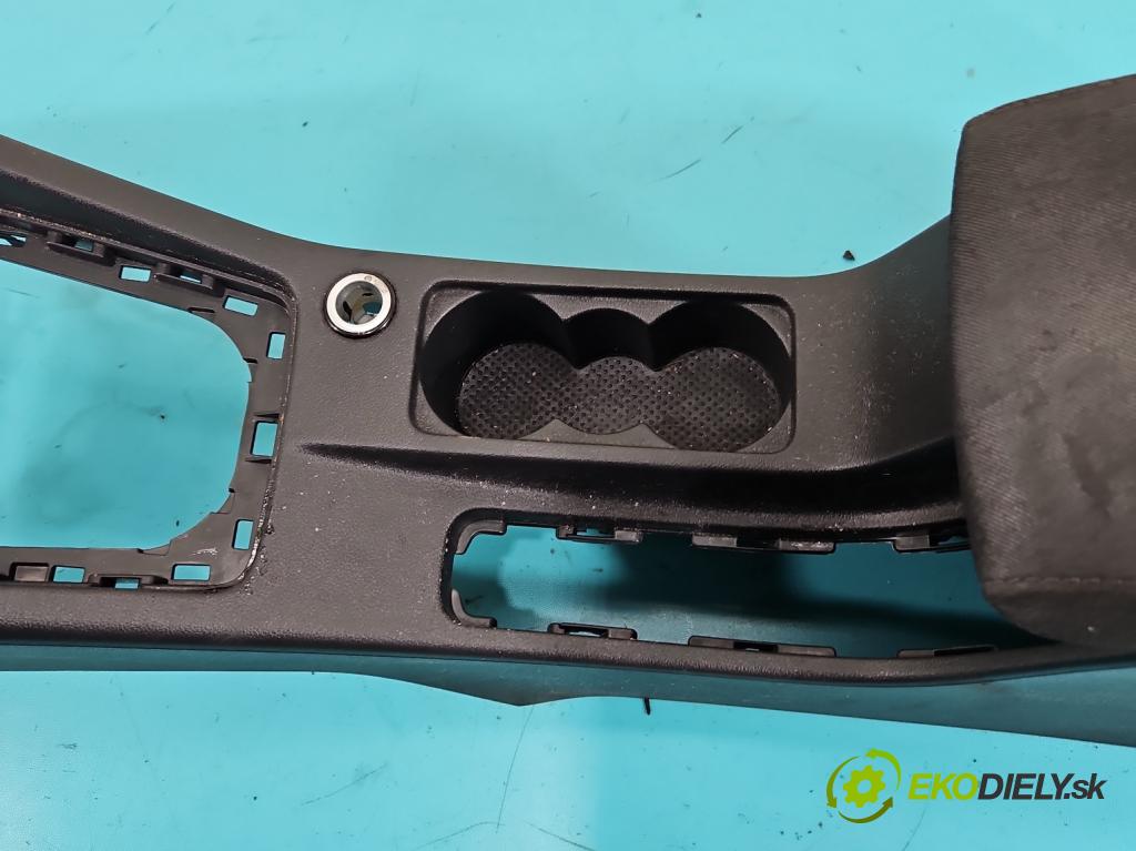 Skoda Octavia III 2013- 1.6 tdi 110 HP manual 81 kW 1598 cm3 5- operadlo 5E1863241C (Lakťová opierka)