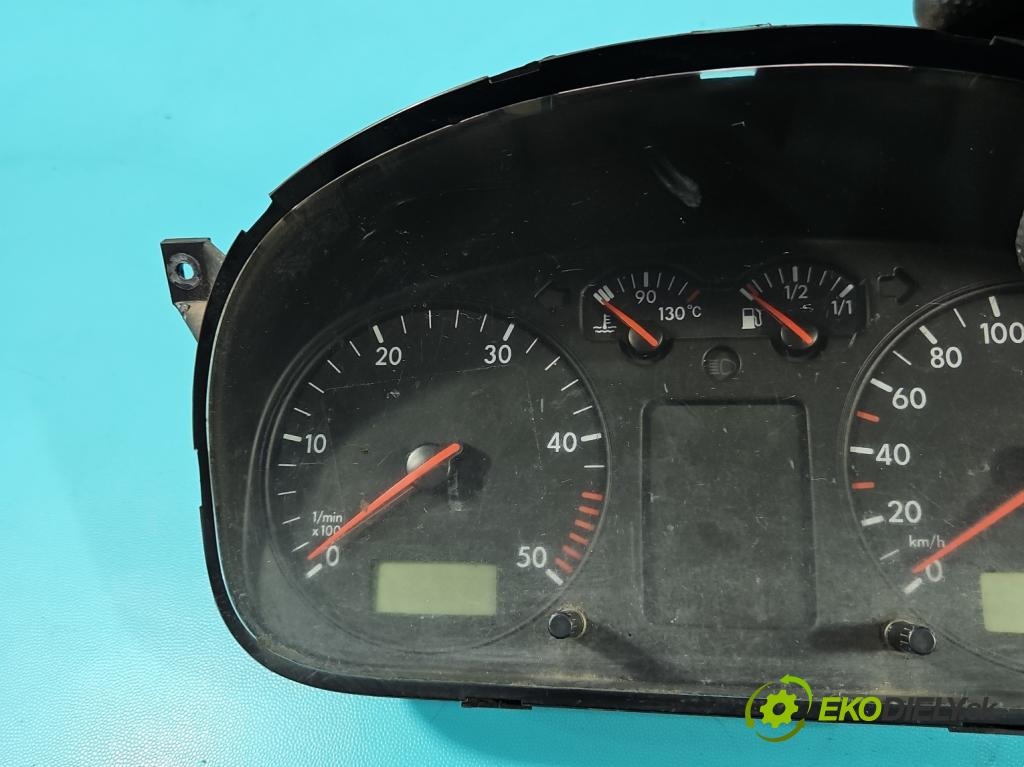 Vw Transporter T4 1990-2003 2.5 TDI 88 HP manual 65 kW 2461 cm3 5- prístrojovka/ budíky 7D0920801B (Prístrojová doska)