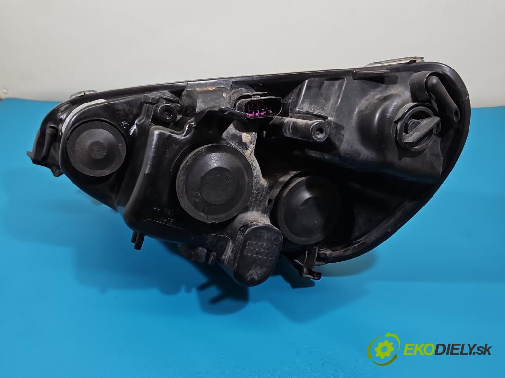 Ford Galaxy Mk2 2006-2015 2.0 TDCI 131 HP manual 96 kW 1997 cm3 5- Reflektor: pravý  (Svetlo predné pravé)