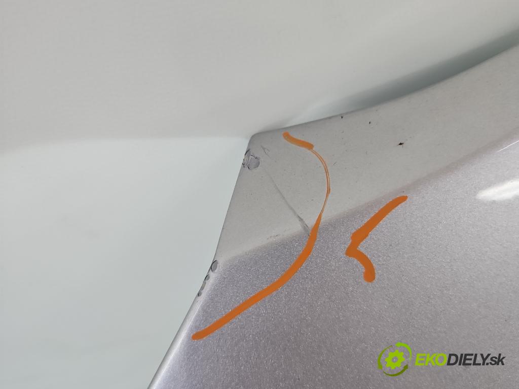 Skoda Octavia III 2013- 1.6 tdi 110 hp manual 81 kW 1598 cm3 5- blatnik přední levý  (Levý přední blatník)