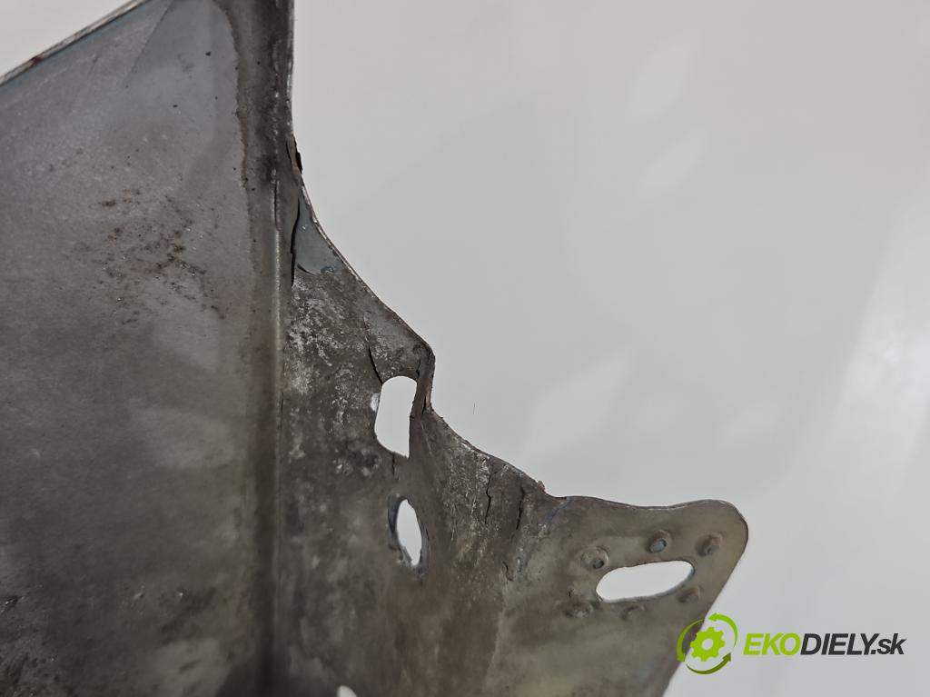 Skoda Octavia III 2013- 1.6 tdi 110 hp manual 81 kW 1598 cm3 5- blatnik přední levý  (Levý přední blatník)